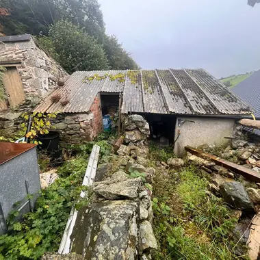 Domestic Asbestos Roof Sheet Removal